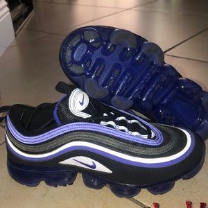 Nike Women’s vapormax 97